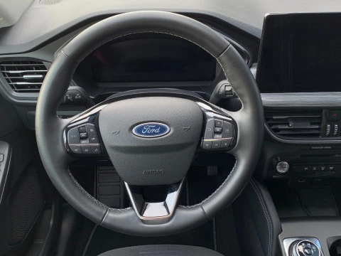 Ford Kuga Active 2.5 Duratec FHEV 134kW 4x4 Auto