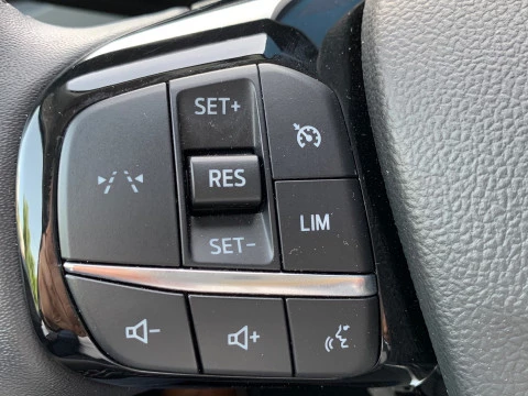 Ford Kuga Active 2.5 Duratec FHEV 134kW 4x4 Auto