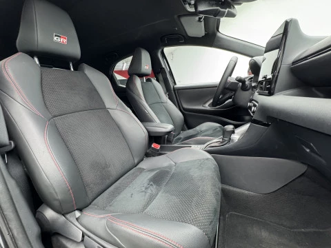 Toyota Yaris 1.5 130H GR Sport