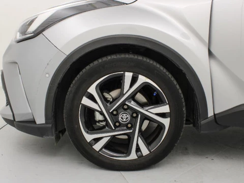 Toyota C-HR CH Toyota C-HR - MY22