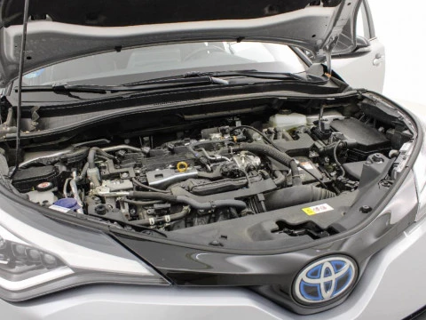 Toyota C-HR CH Toyota C-HR - MY22