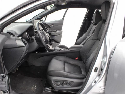 Toyota C-HR CH Toyota C-HR - MY22