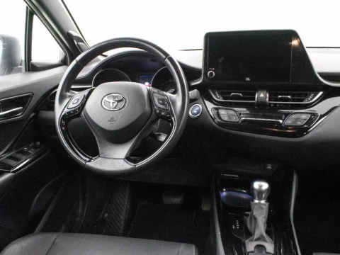 Toyota C-HR CH Toyota C-HR - MY22