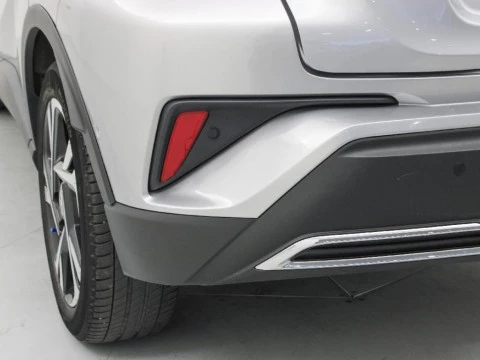 Toyota C-HR CH Toyota C-HR - MY22