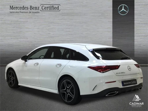 Mercedes-Benz CLA 200 D DCT Shooting Brake