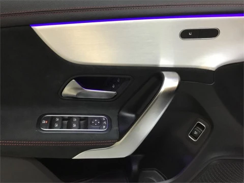 Mercedes-Benz CLA 200 D DCT Shooting Brake