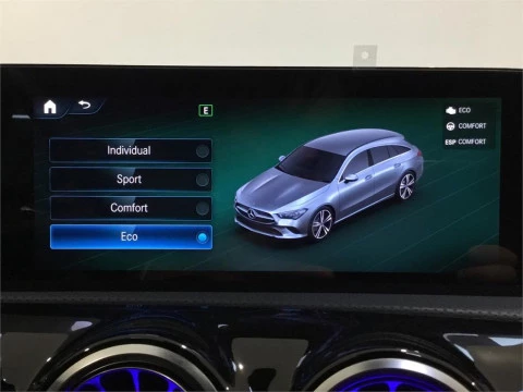 Mercedes-Benz CLA 200 D DCT Shooting Brake