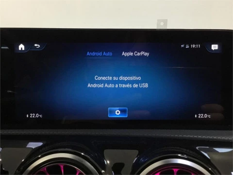 Mercedes-Benz CLA 200 D DCT Shooting Brake