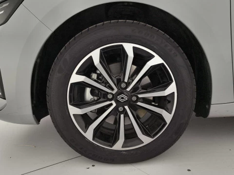 Renault Clio Techno E-Tech full hybrid 145 (103kw)