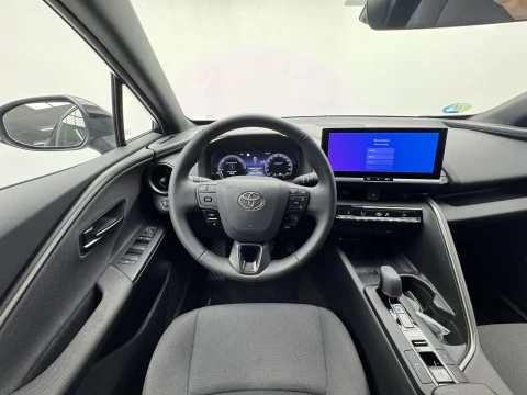 Toyota C-HR 1.8 Advance Hybrid 140