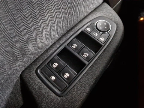 Renault Clio techno Eco-G 100cv (74kW)