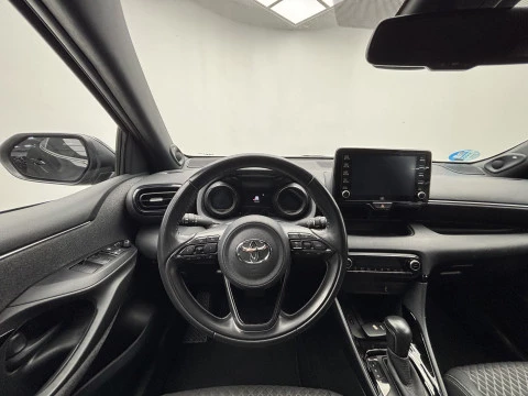 Toyota Yaris 1.5 120H Style Plus