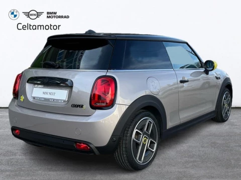 MINI Cooper  SE 135 kW (184 CV)