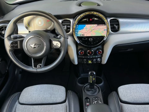 MINI Cooper  SE 135 kW (184 CV)