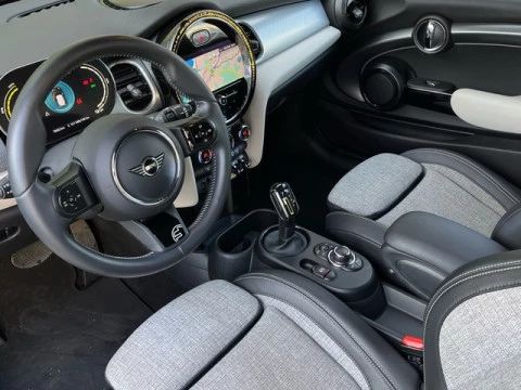 MINI Cooper  SE 135 kW (184 CV)