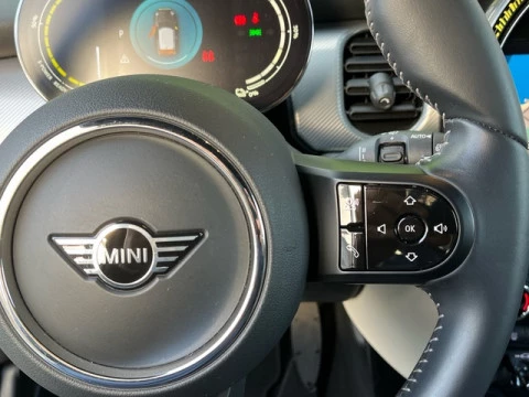 MINI Cooper  SE 135 kW (184 CV)