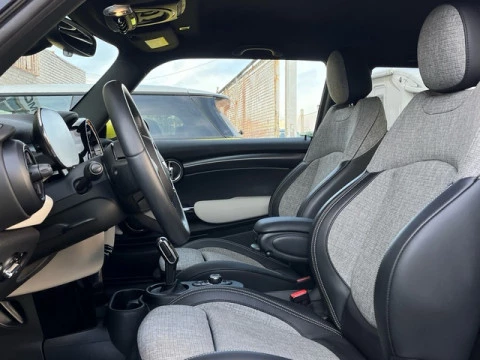 MINI Cooper  SE 135 kW (184 CV)