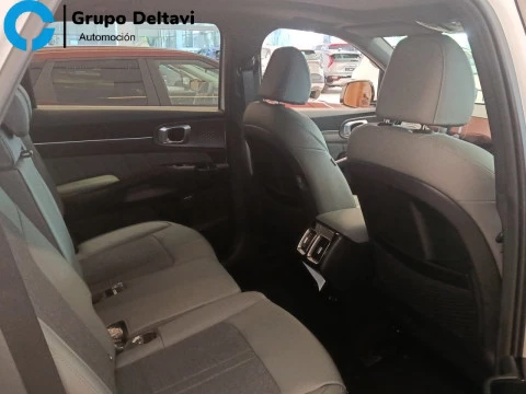 Kia Sorento 1.6 T-GDi HEV Emotion 4x2 7pl