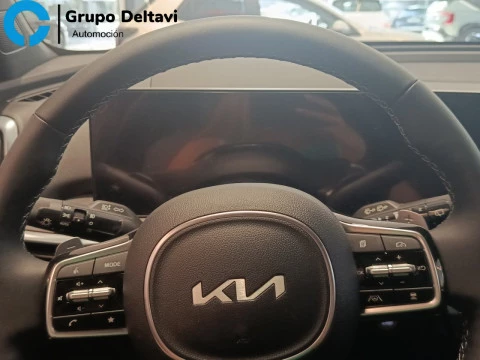 Kia Sorento 1.6 T-GDi HEV Emotion 4x2 7pl