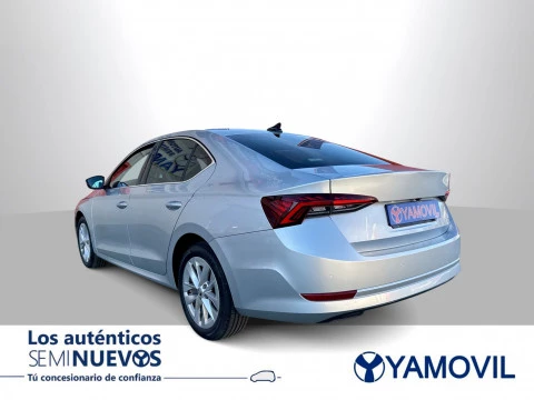 Skoda Octavia 1.5 TSI m-HEV Selection DSG 110 kW (150 CV)