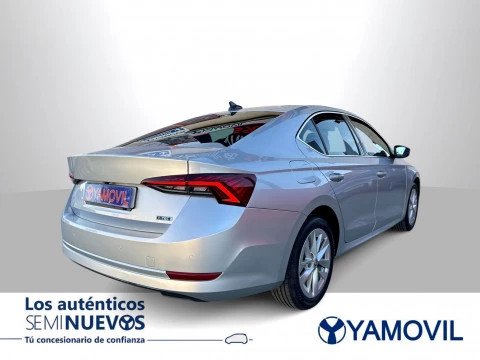 Skoda Octavia 1.5 TSI m-HEV Selection DSG 110 kW (150 CV)