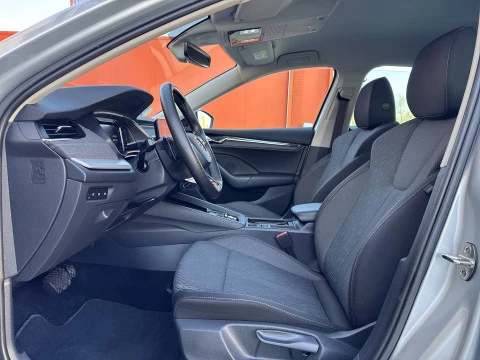 Skoda Octavia 1.5 TSI m-HEV Selection DSG 110 kW (150 CV)