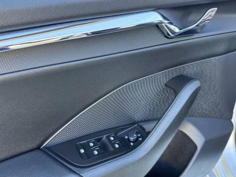 Skoda Octavia 1.5 TSI m-HEV Selection DSG 110 kW (150 CV)