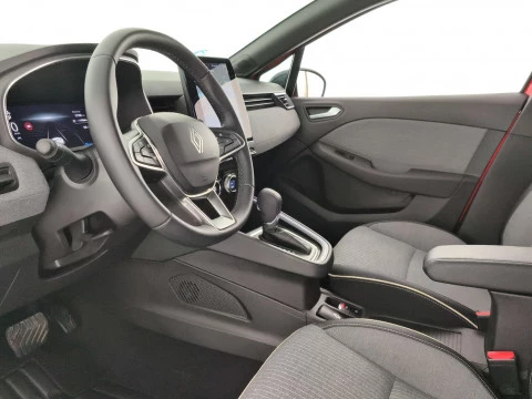 Renault Clio Techno E-Tech full hybrid 145 (103kw)