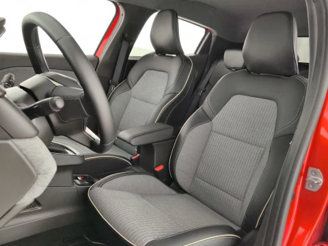 Renault Clio Techno E-Tech full hybrid 145 (103kw)