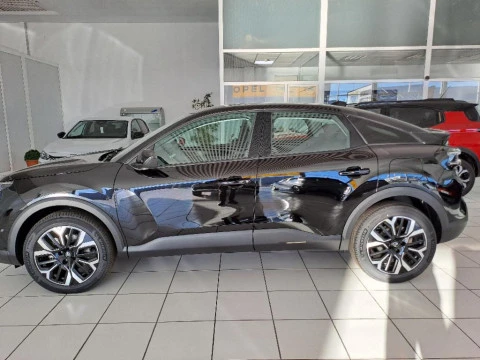 Citroën C4 1.2 HYBRID MHEV 145 EDCS6 BUSINESS ED 5P