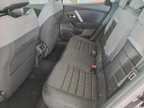 Citroën C4 1.2 HYBRID MHEV 145 EDCS6 BUSINESS ED 5P