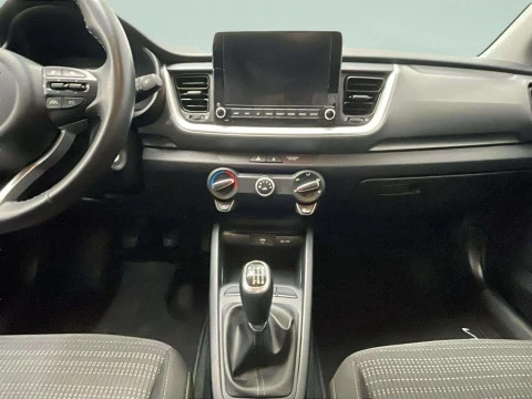 Kia Stonic 1.0 T-GDI MHEV IMT 74KW BUSINESS 100 5P
