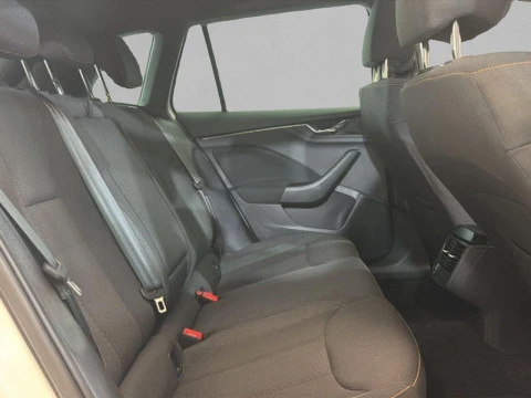 Skoda Kamiq 1.0 TSI Scout DSG 81 kW (110 CV)