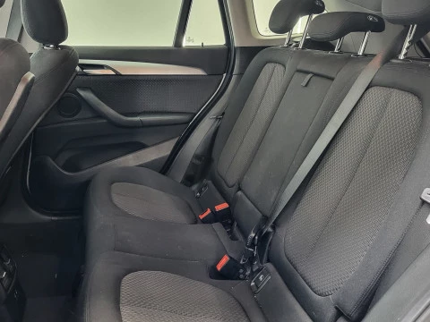 BMW X1 sDrive16d Business