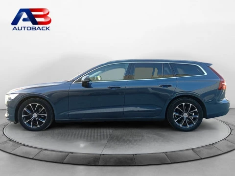 Volvo V60 2.0 D3 Momentum Pro Auto