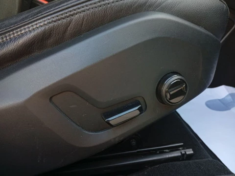 Volvo V60 2.0 D3 Momentum Pro Auto