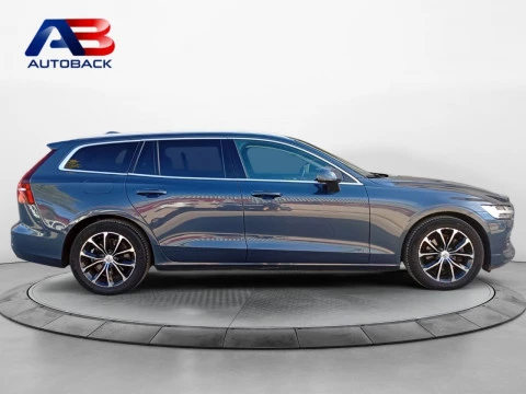 Volvo V60 2.0 D3 Momentum Pro Auto
