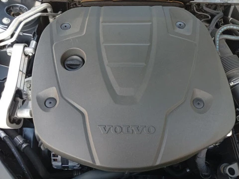 Volvo V60 2.0 D3 Momentum Pro Auto