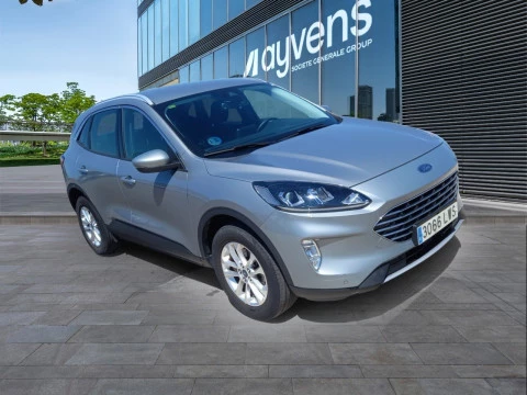 Ford Kuga Titanium 2.5 Duratec FHEV 140kW Auto