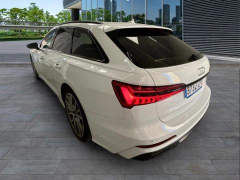 Audi A6 Avant Black Line 45 TDI quattro S tronic