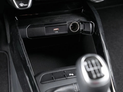 Kia Stonic 1.0 T-GDi 74kW (100CV) MHEV MT Drive