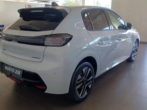 Peugeot 208 Edition HYBRID 110 eDCS6