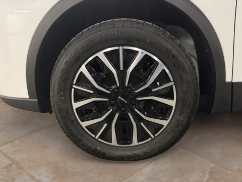 EBRO S700 1.5 TGDI PHEV Luxury E-CVT