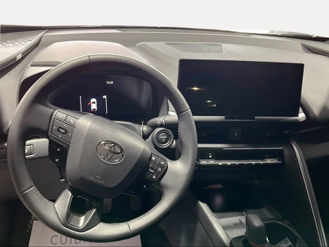 Toyota C-HR 1.8 Advance Hybrid 140