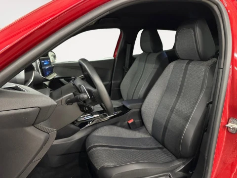 Peugeot 2008 Allure Gasolina 100 S&S 6 Vel. MAN