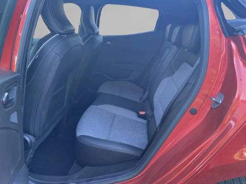 Renault Clio techno Eco-G 100cv (74kW)