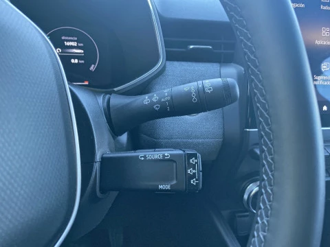 Renault Clio techno Eco-G 100cv (74kW)