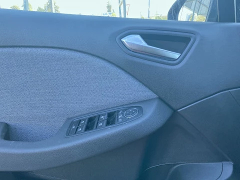 Renault Clio techno Eco-G 100cv (74kW)