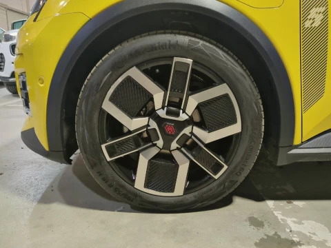 Renault 5 E-Tech Techno 90kW (120CV) Autonomía Urbana