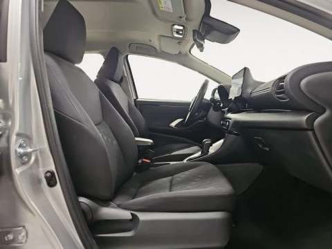 Toyota Yaris 1.5 120H Active Plus